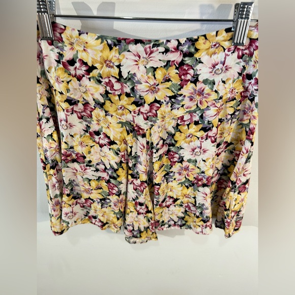 Vintage 1990s Flowy Floral Skort Size XS - Picture 12 of 12